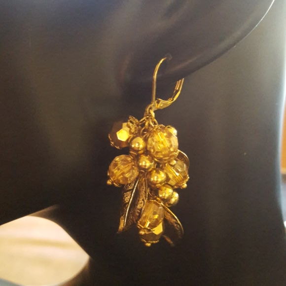 Joan Rivers Dangle Leaf Earrings - Picture 1 of 8